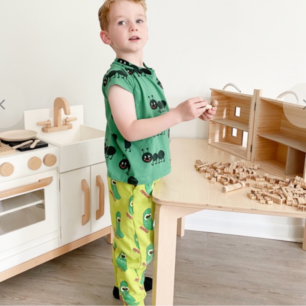Hugo Loves Tiki Kids Unisex Pickles Sweatpants - Green - Size 6-12M - Picture 9 of 10